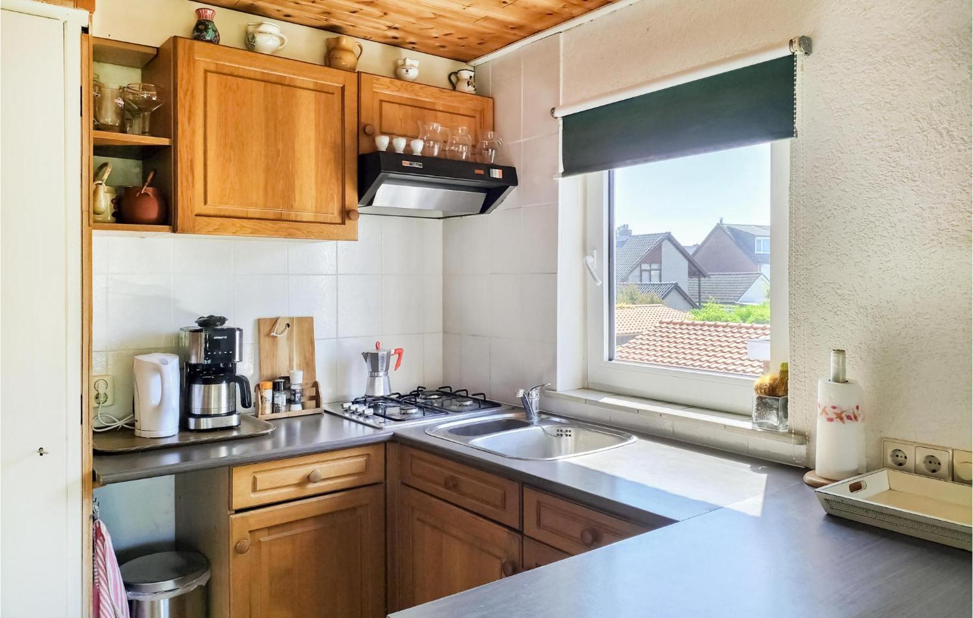 Appartement Gorgeous In With Kitchen